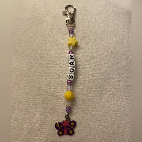 Soar Backpack Charm - Picture 1 of 3